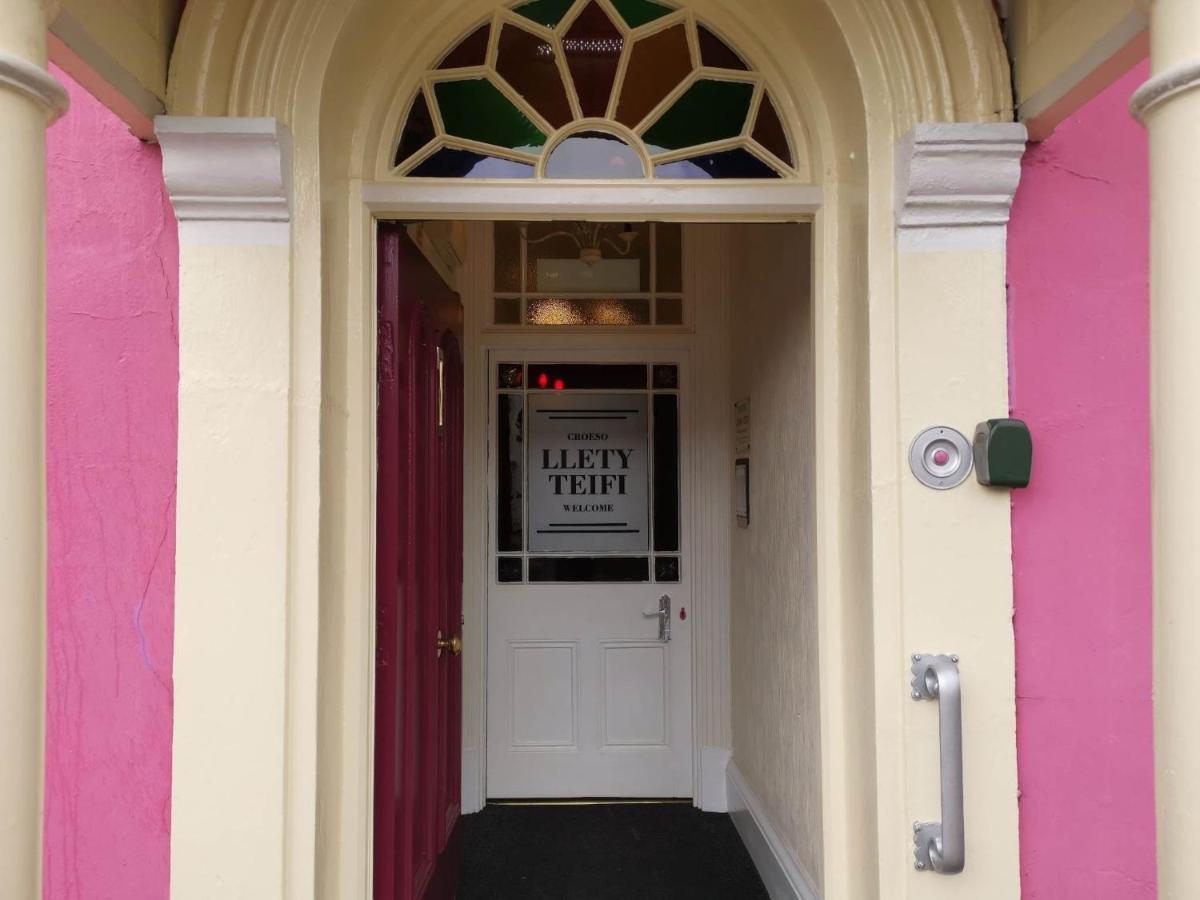 Llety Teifi Guest House Cardigan Exterior photo